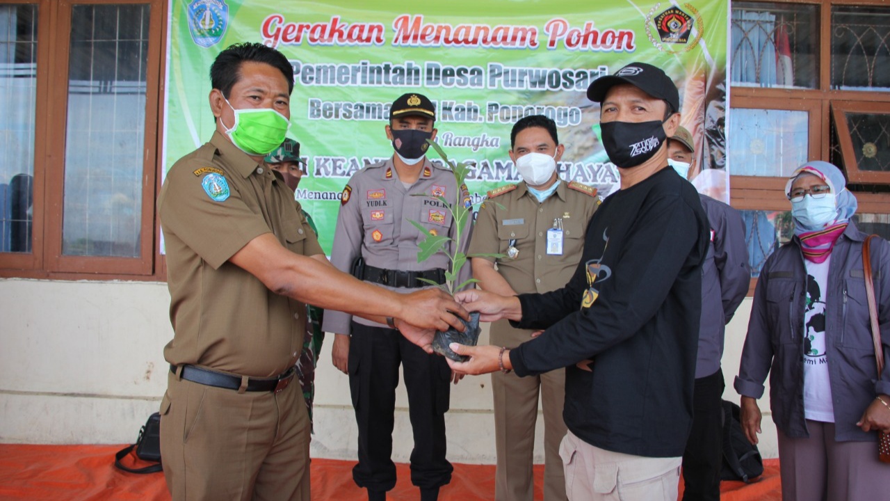 Desa Purwosari dan PWI Ponorogo Peringati Hari Keanekaragaman Hayati