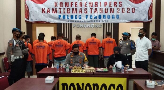 Konferensi Pers
