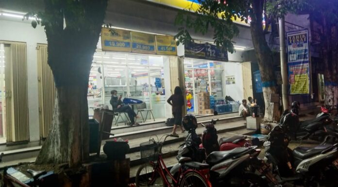 Retail Ponorogo