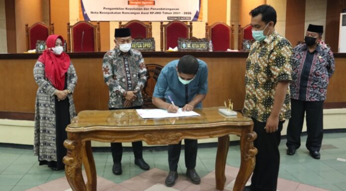 DPRD Ponorogo