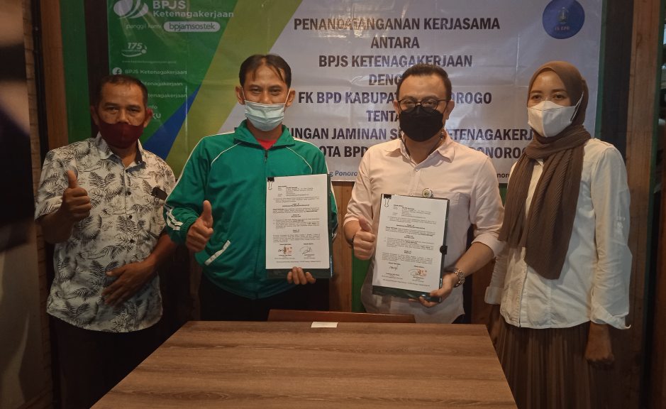 Peduli dan Lindungi Anggota, BPD Ponorogo Teken MoU dengan BPJS Ketenagakerjaan
