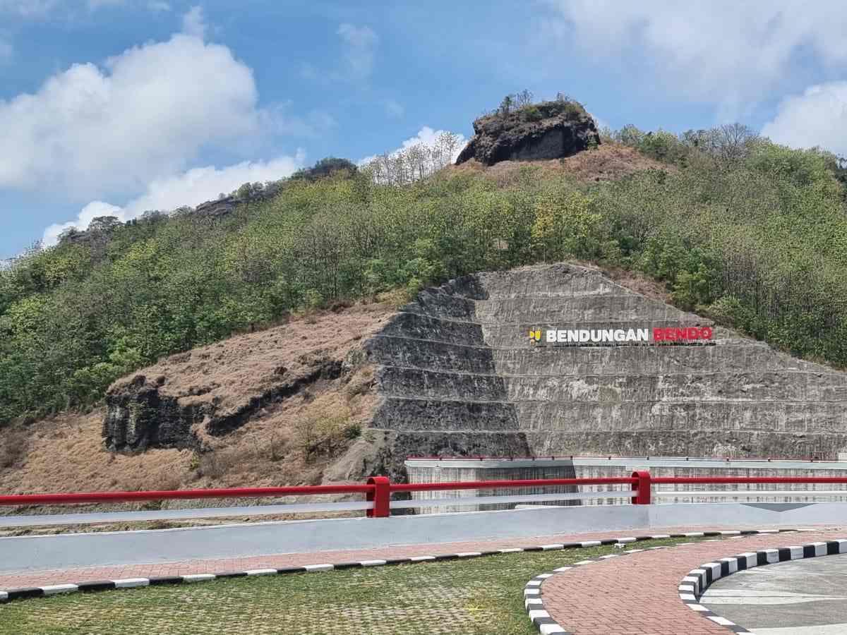 Presiden Indonesia Resmikan Bendungan Bendo Ponorogo