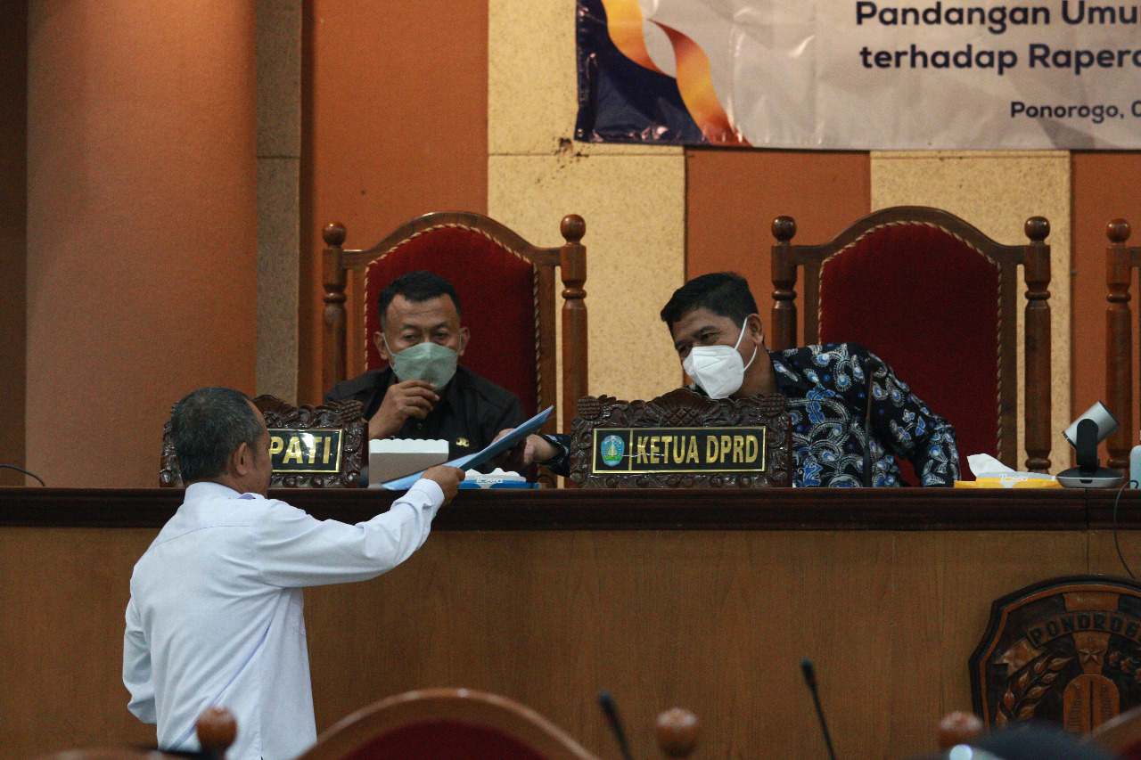 Rapat Paripurna DPRD Ponorogo, Pandangan Umum Fraksi Terhadap RAPBD Tahun 2022