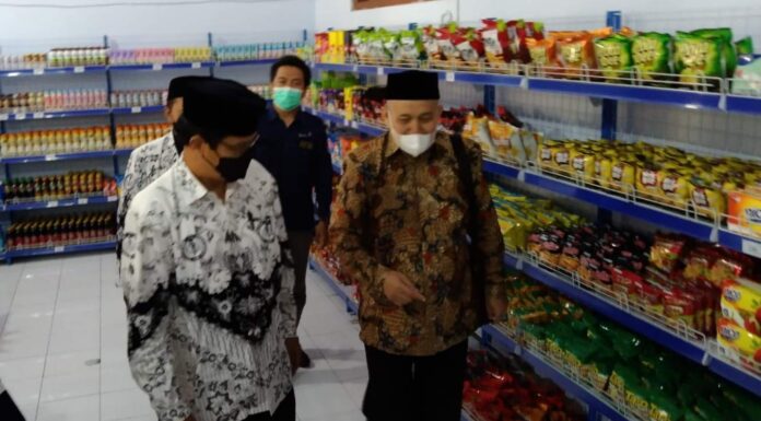 Lazmart Smeriza Point SMK PGRI 1 Ponorogo, Terobosan di Masa Pandemi ponorogo
