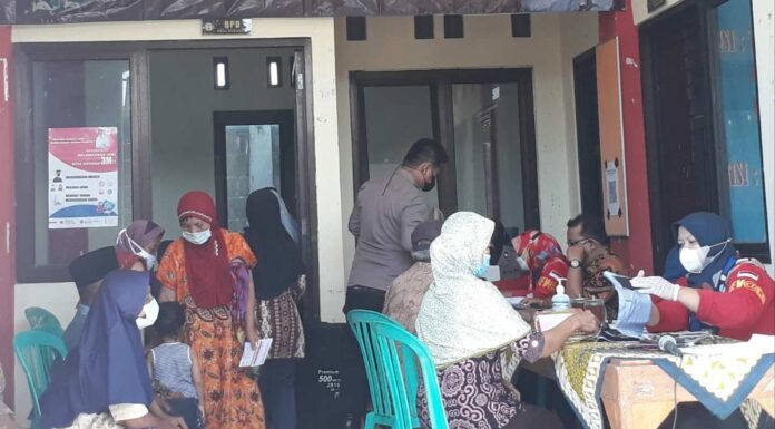 Serbuan Vaksinasi di Ponorogo Berlangsung Lancar dan Disiplin Prokes ponorogo