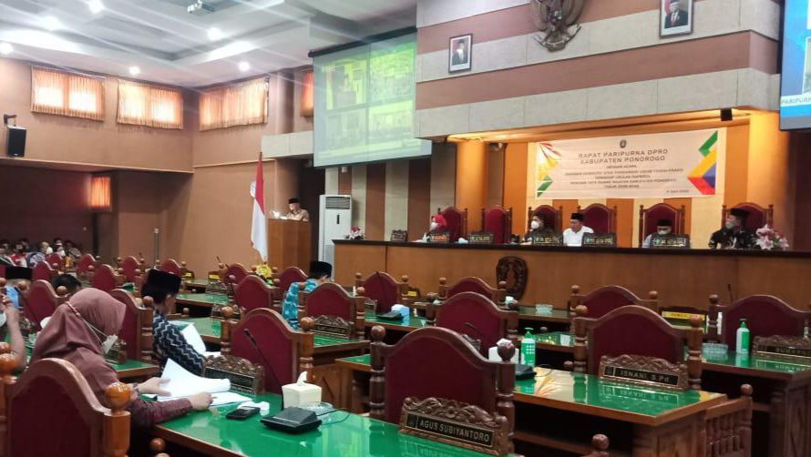 DPRD Ponorogo Gelar Rapat Paripurna, Jawaban Eksekutif Atas Pandangan Fraksi