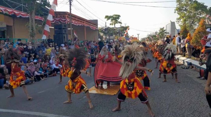 tari ganong